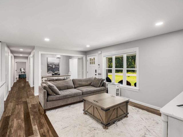 7186 Brush Creek Rd, Fairview, TN 37062