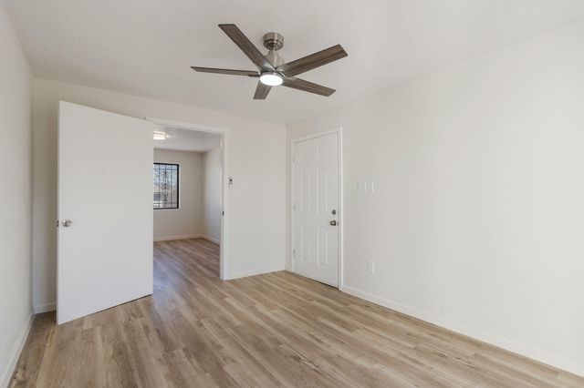 409 Merlida Street SW, Albuquerque, NM 87121