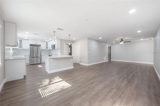 6901 S FITZGERALD STREET, Tampa, FL 33616