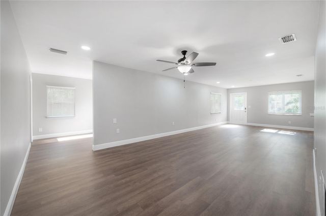 6901 S FITZGERALD STREET, Tampa, FL 33616