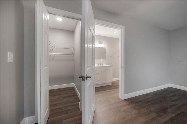 6901 S FITZGERALD STREET, Tampa, FL 33616