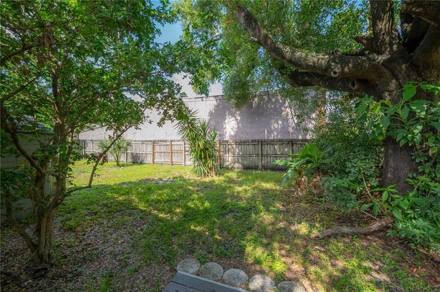 6901 S FITZGERALD STREET, Tampa, FL 33616