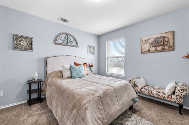 2260 Torch Lake Drive, Forney, TX 75126