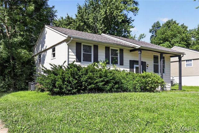 1440 Columbus Drive, St Louis, MO 63138