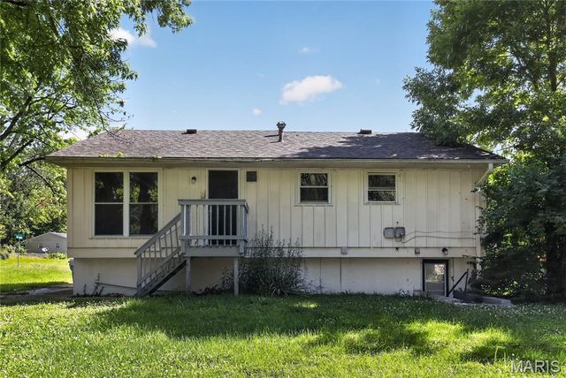 1440 Columbus Drive, St Louis, MO 63138