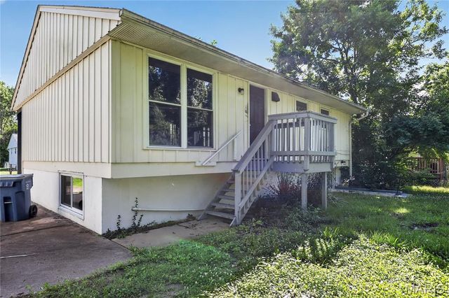 1440 Columbus Drive, St Louis, MO 63138