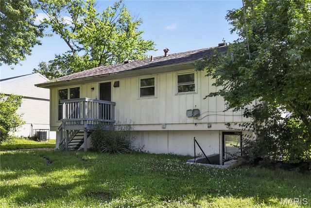 1440 Columbus Drive, St Louis, MO 63138