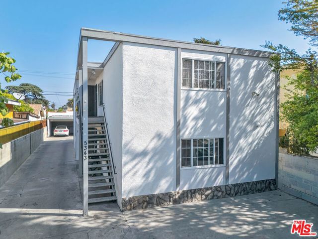5343 Carlin Street, Los Angeles, CA 90016