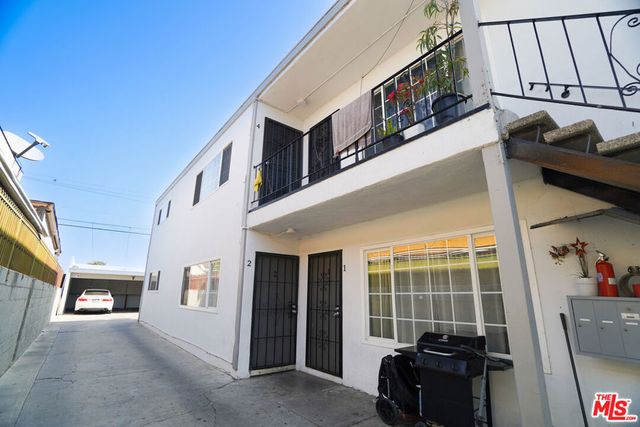 5343 Carlin Street, Los Angeles, CA 90016