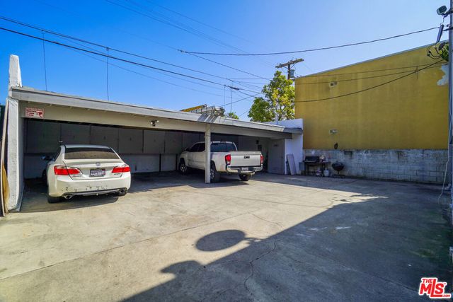 5343 Carlin Street, Los Angeles, CA 90016