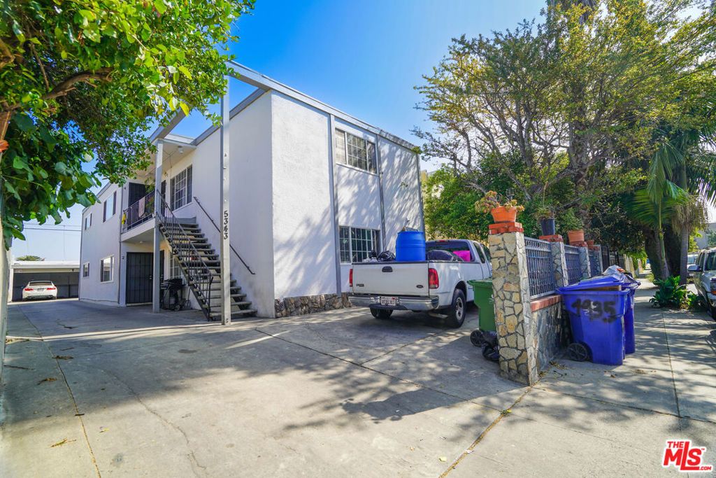 5343 Carlin Street, Los Angeles, CA 90016