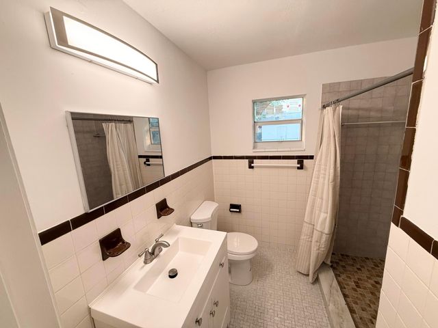 912 SE TARPON Avenue, Stuart, FL 34994