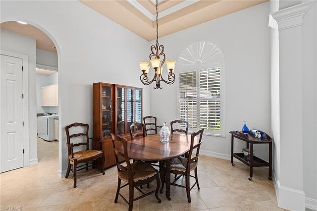 61 Constitution DR, Naples, FL 34112