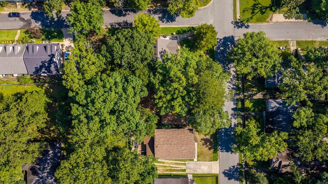 220 N Monroe Street, Little Rock, AR 72205