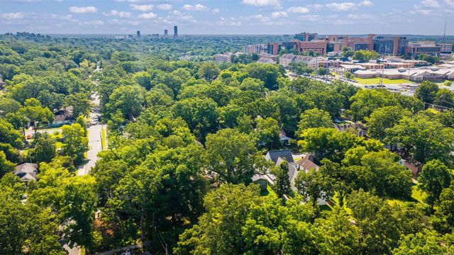 220 N Monroe Street, Little Rock, AR 72205