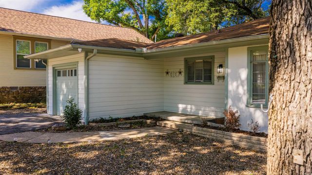 220 N Monroe Street, Little Rock, AR 72205