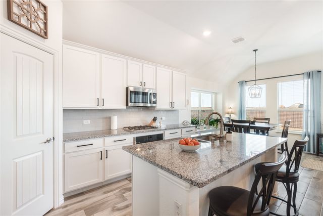 14852 Equine Trail, Fort Worth, TX 76052