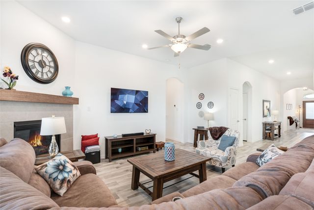 14852 Equine Trail, Fort Worth, TX 76052