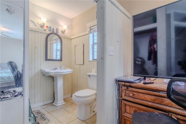 104 W Osage Street, Warsaw, MO 65355