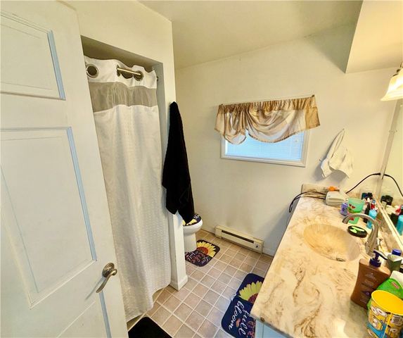 160-162 Main St, Redstone Twp, PA 15413