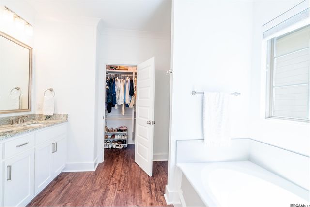 550 Gadwell Dr, Baton Rouge, LA 70810