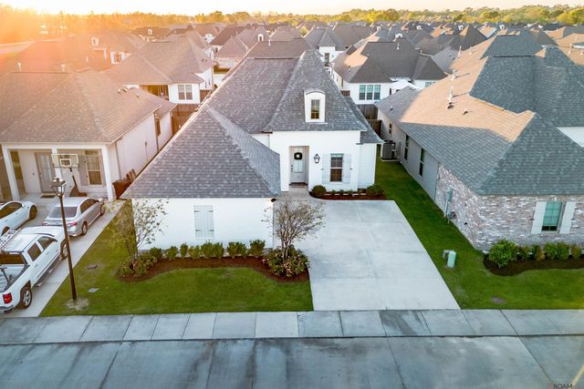 550 Gadwell Dr, Baton Rouge, LA 70810