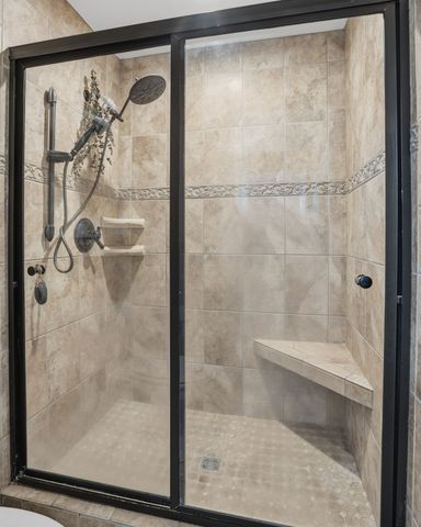 2331 Ravenwood Dr, Murfreesboro, TN 37129