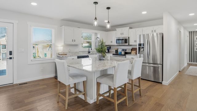 2331 Ravenwood Dr, Murfreesboro, TN 37129