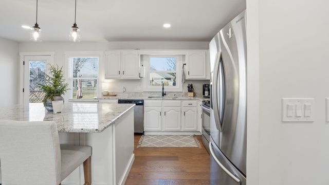 2331 Ravenwood Dr, Murfreesboro, TN 37129