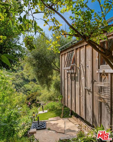5787 Calpine Drive, Malibu, CA 90265