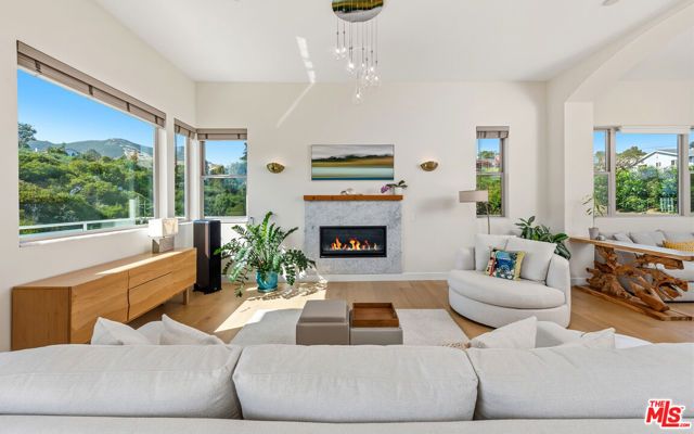 5787 Calpine Drive, Malibu, CA 90265