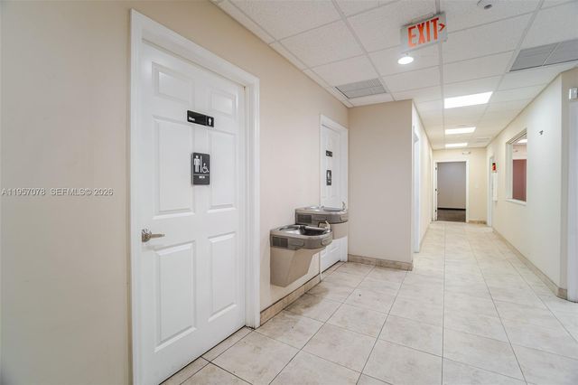 1001 NW 72nd St, Miami, FL 33150