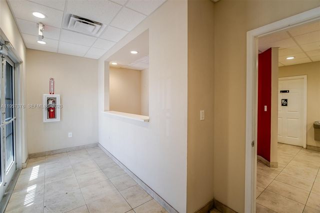 1001 NW 72nd St, Miami, FL 33150