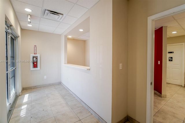 1001 NW 72nd St, Miami, FL 33150