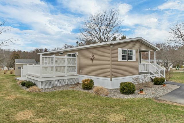 3 Slate Run, North Hampton, NH 03862