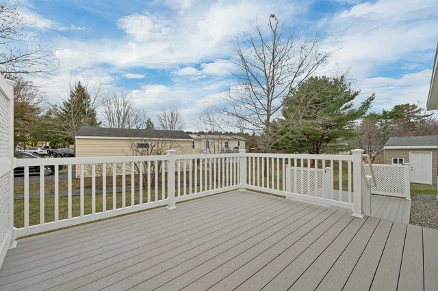3 Slate Run, North Hampton, NH 03862