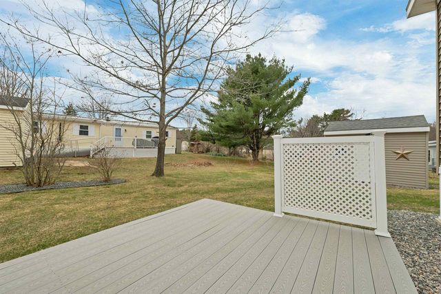 3 Slate Run, North Hampton, NH 03862