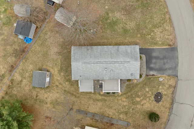3 Slate Run, North Hampton, NH 03862