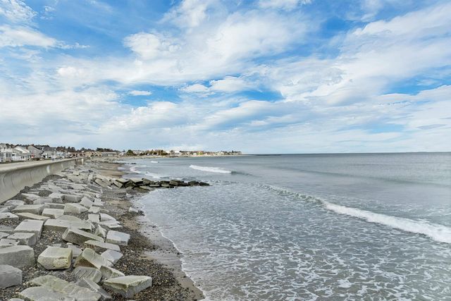 3 Slate Run, North Hampton, NH 03862