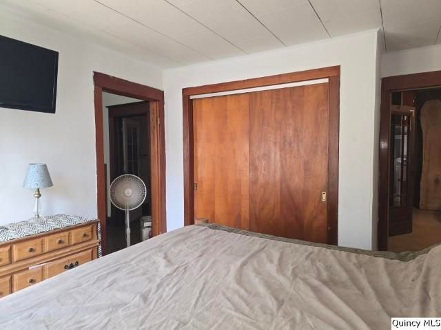 102 Center Street, Augusta, IL 62311