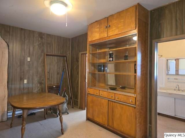 102 Center Street, Augusta, IL 62311