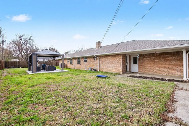 1603 Miller Court, Pantego, TX 76013