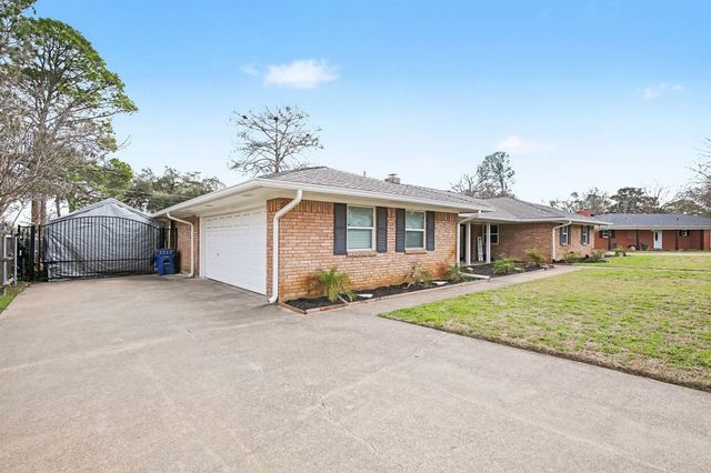1603 Miller Court, Pantego, TX 76013