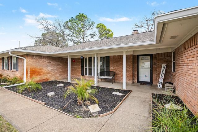 1603 Miller Court, Pantego, TX 76013