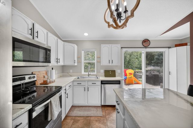 504 Wall Avenue, Des Moines, IA 50315