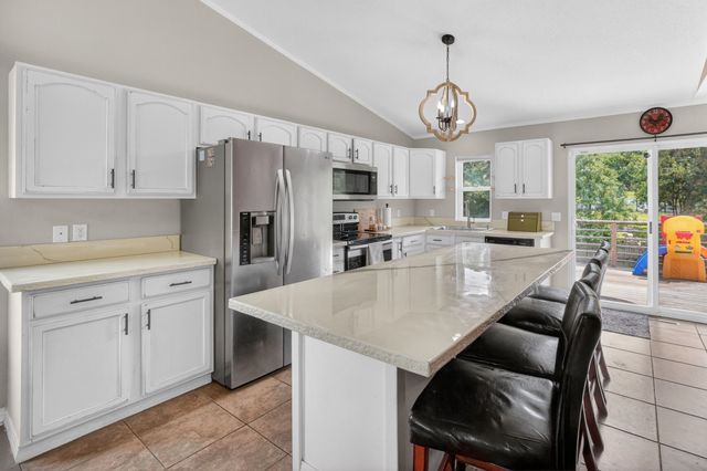 504 Wall Avenue, Des Moines, IA 50315