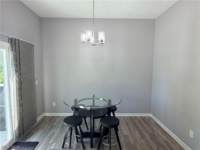 996 Ashley Taylor Court, Wadsworth, OH 44281