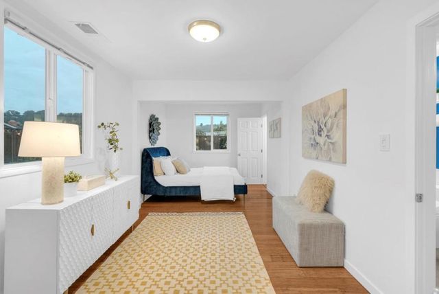 695 Linda Mar Boulevard, Pacifica, CA 94044