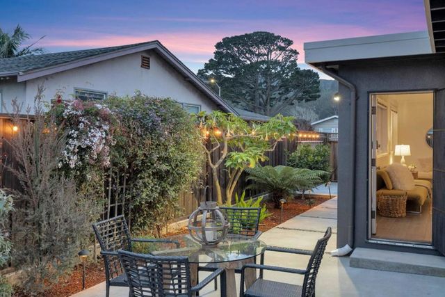 695 Linda Mar Boulevard, Pacifica, CA 94044