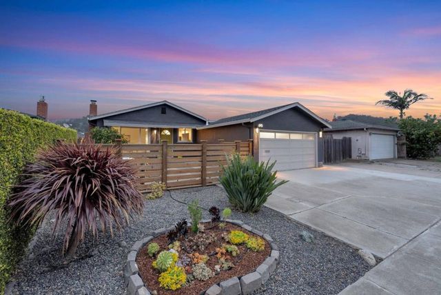 695 Linda Mar Boulevard, Pacifica, CA 94044